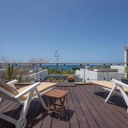 Azahara Deck Apartment Playa de las Americas (Tenerife)